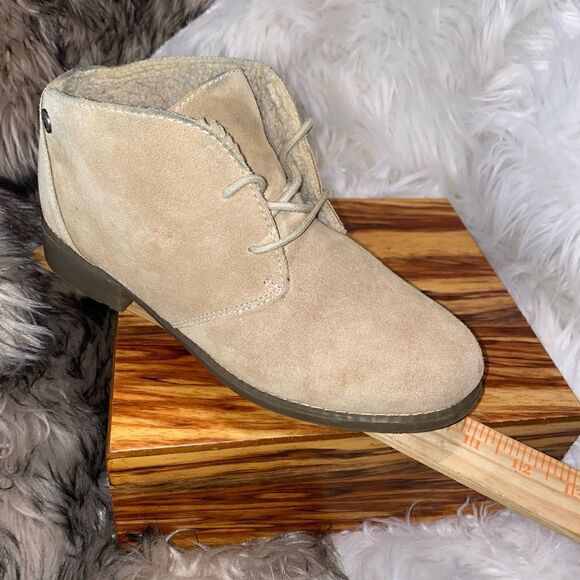 Eddie Bauer Valerie Beige Suede Tan Chukka Ankle Boot Bootie Casual Womens 9M - Picture 6 of 9